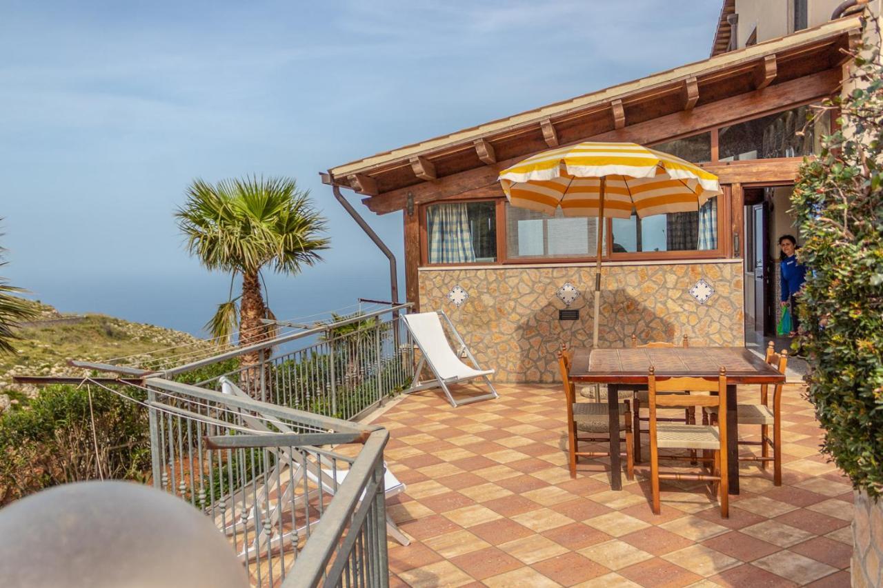 Villa Azzurra Con Vista Sul Mare San Vito Lo Capo Exteriör bild